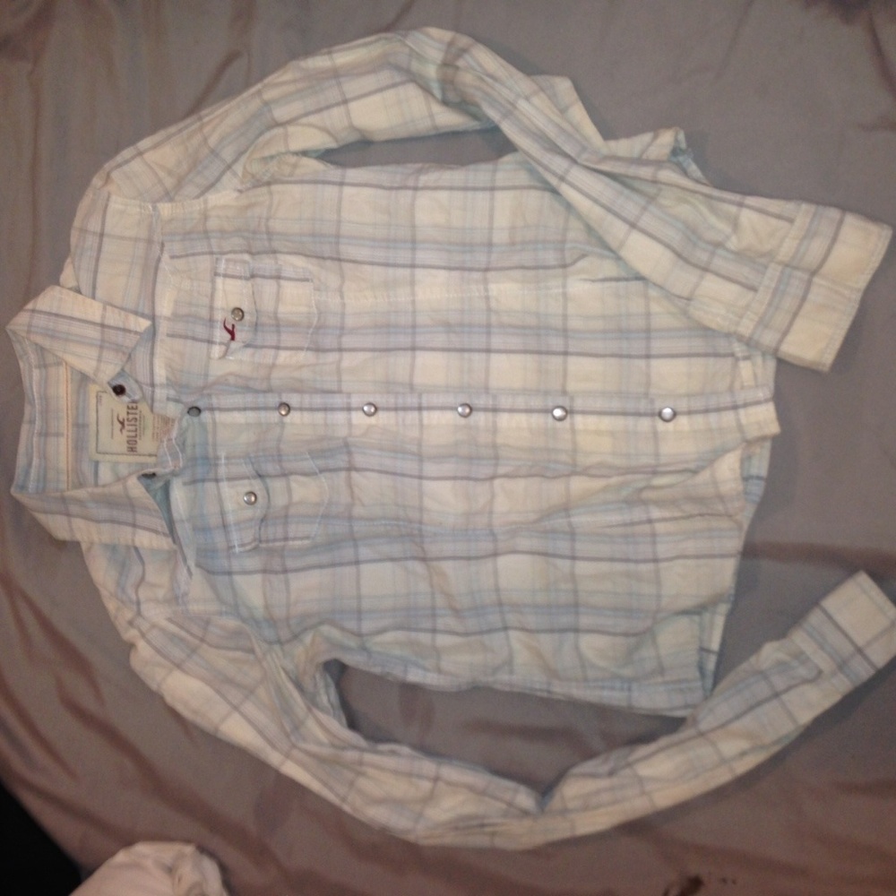hollister button up flannel top